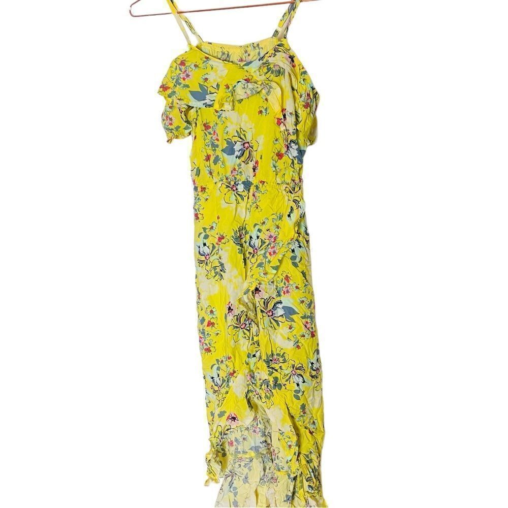 EUC Epic Threads Yellow Floral Maxi Dress Medium